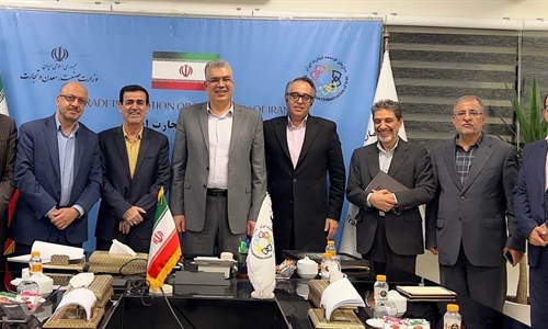 جلسه هیئت رئیسه انجمن نمایشگاههای بین المللی ایران با دکتر دهقان دهنو...